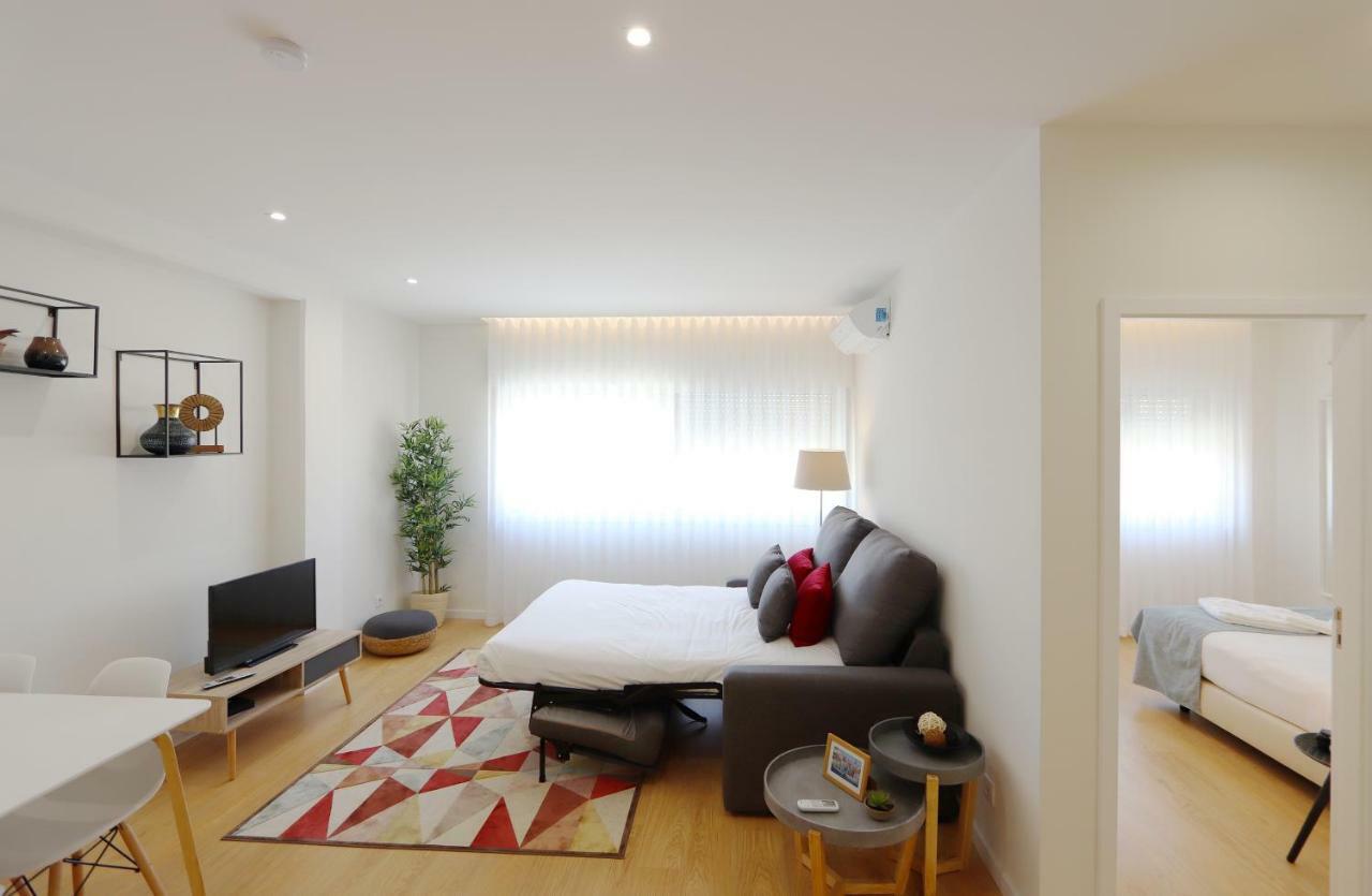 Hm - Living Batalha Square 2 Apartment Porto Ngoại thất bức ảnh