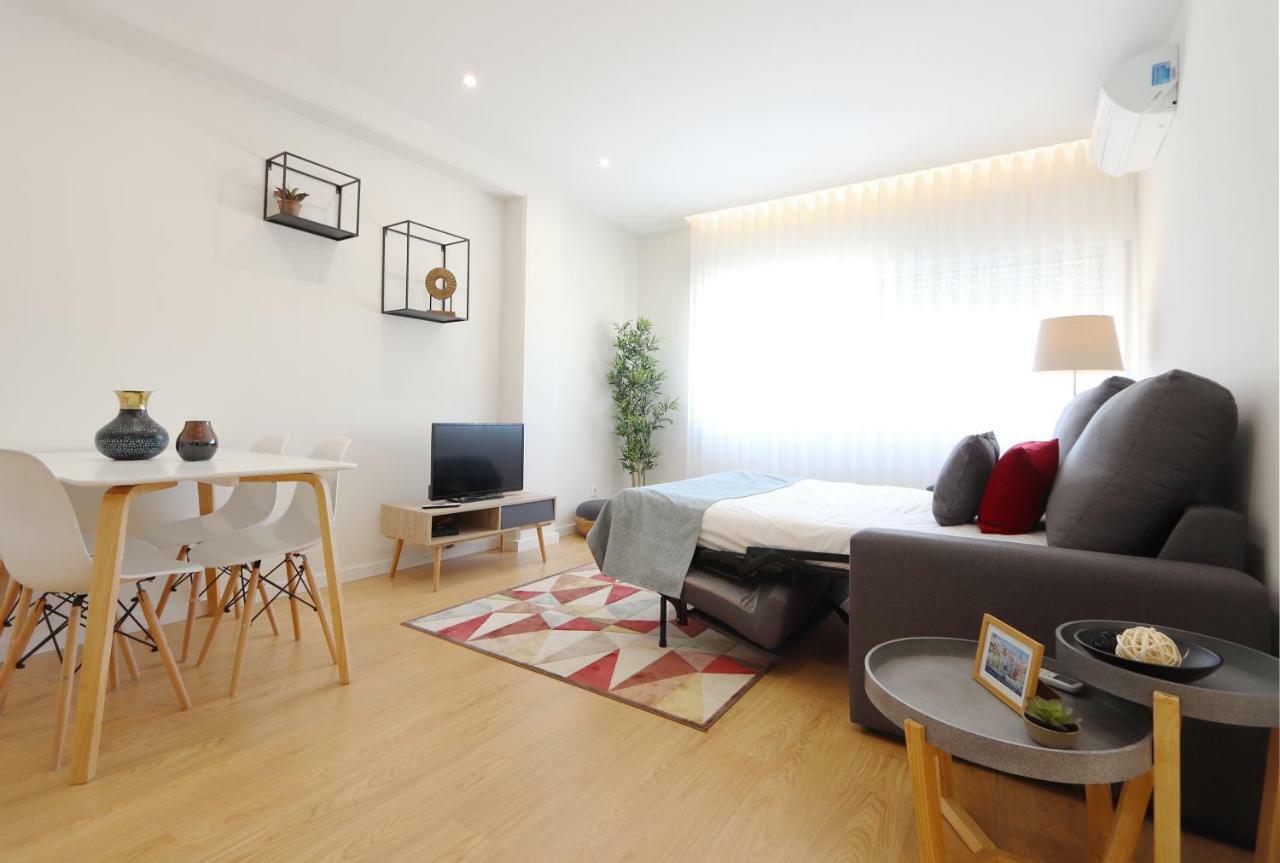 Hm - Living Batalha Square 2 Apartment Porto Ngoại thất bức ảnh