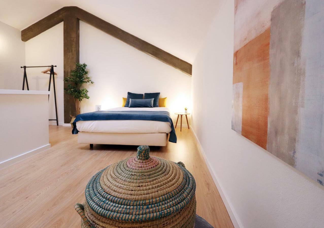 Hm - Living Batalha Square 2 Apartment Porto Ngoại thất bức ảnh